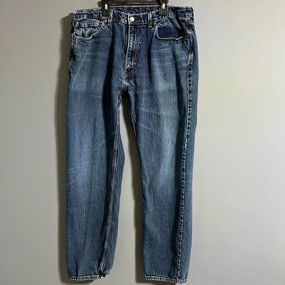 Levi's 505 size 38X34 (32.5)